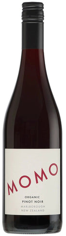 Wine bottle labeled 'MOMO' on a white background.